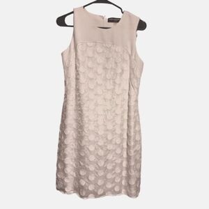 Karl Lagerfeld White lace front sleeveless dress Sz 6 exc condition